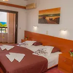 Hotell Heleni Ialysos (Rhodes)