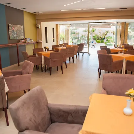 Hotel Heleni 2*