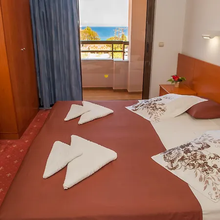Hotel Heleni 2*