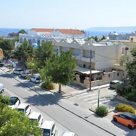 Heleni Hotel 2*