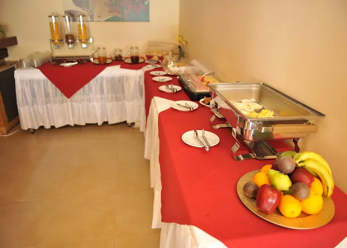 Heleni 2* إياليسوس