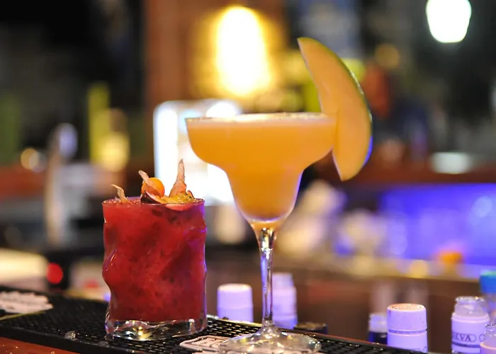 Heleni 2* إياليسوس